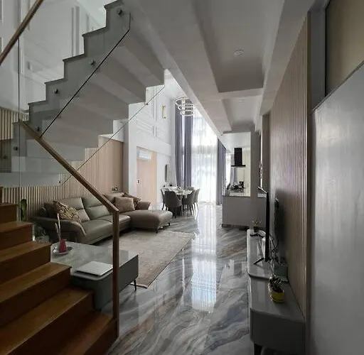 Penthouse Griha, Lazimpat Appartement *